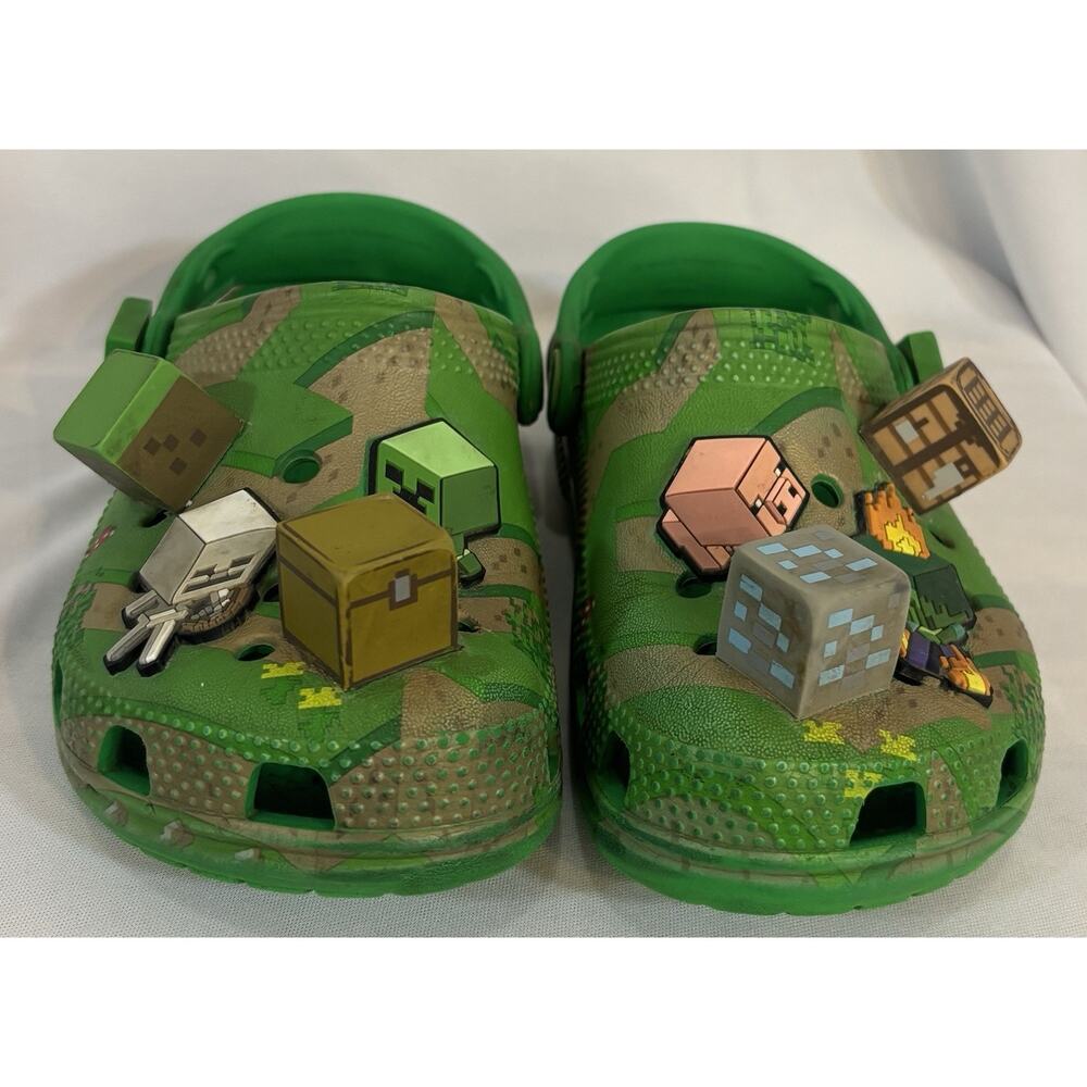 Minecraft Crocs Classic Clog Green Gamer Shoes w/Jibbitz Charms - Size 11 - Picture 2 of 7